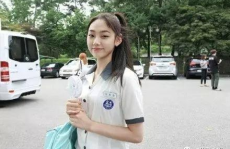 小姐姐的暴瘦方法小说,揭秘小姐姐的暴瘦秘籍