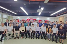 平邑商贸城小姐姐服务,贴心服务，打造购物新体验